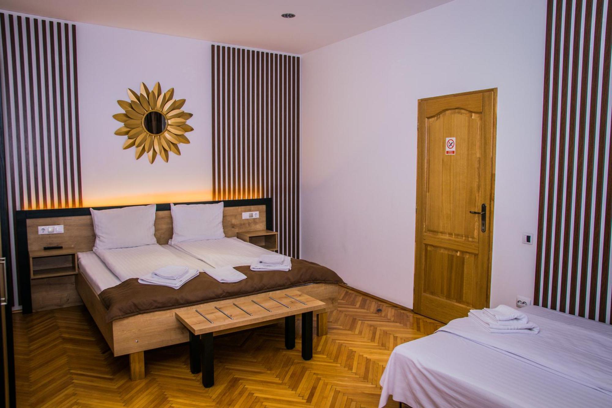 4Rooms Central Сібіу Екстер'єр фото