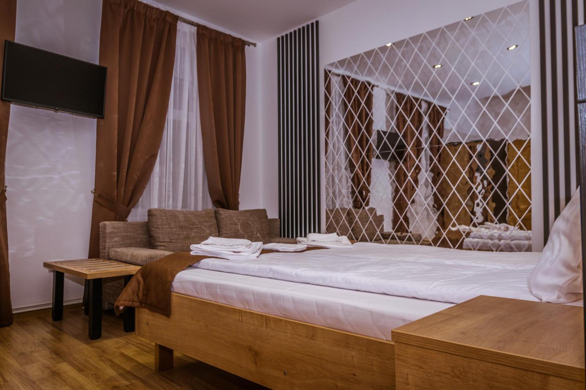 4Rooms Central Сібіу Екстер'єр фото